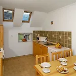 Paeitara Hof